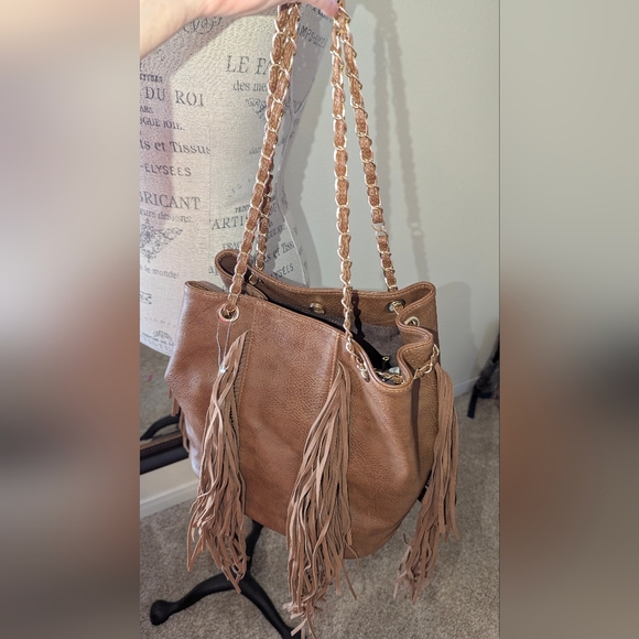 Brown Fringe Leather Tote Bag (M/L) - Picture 4 of 13